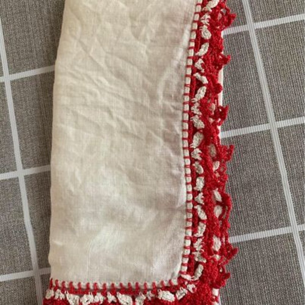 Vintage Valentines Day Handkerchief - Picture 3 of 3